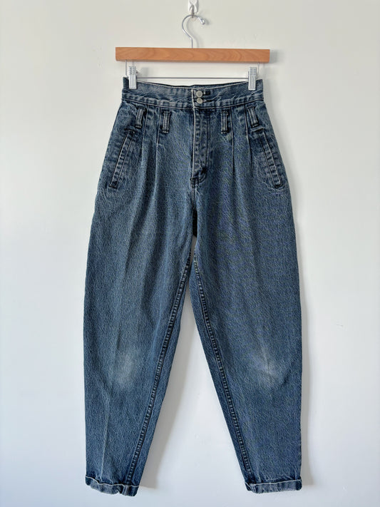 Tapered acid wash jeans-S