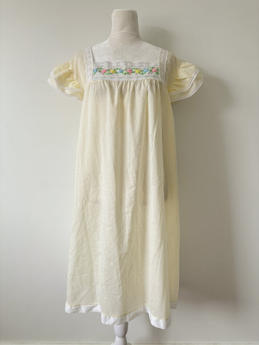 Yellow nightgown-XL