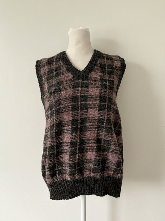 Pink plaid sweater vest-L