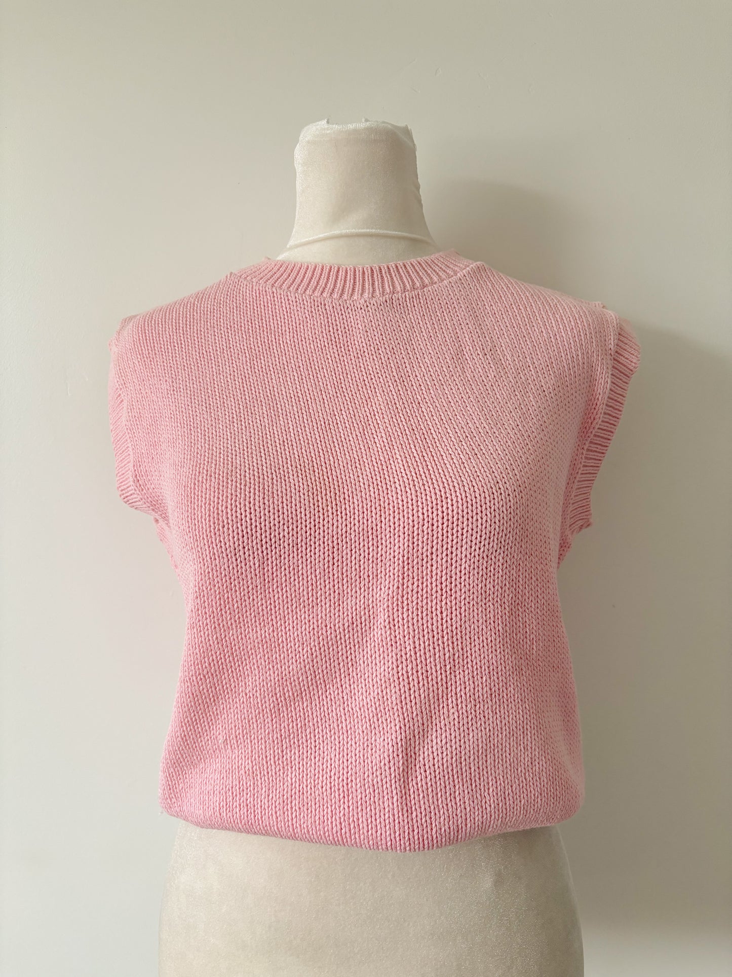 Pink sweater vest-S