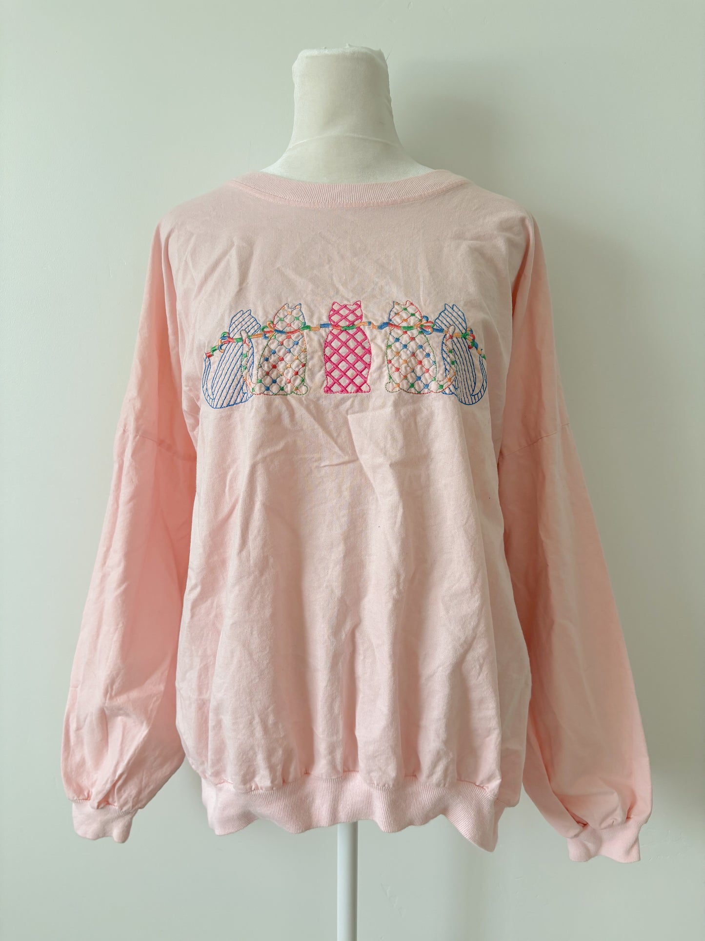 Pink cat sweatshirt-L