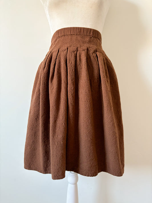 Brown pleated skirt-M