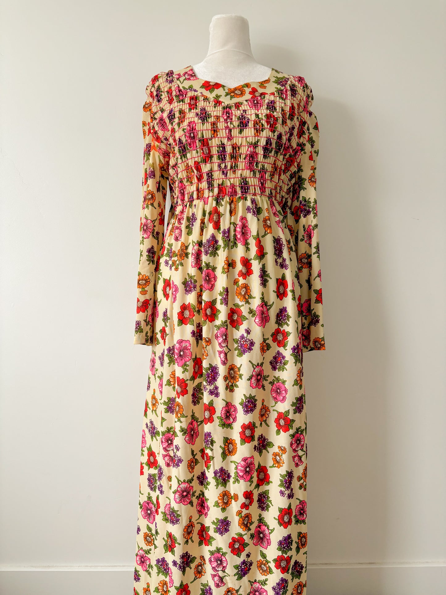 Cream floral maxi dress-L