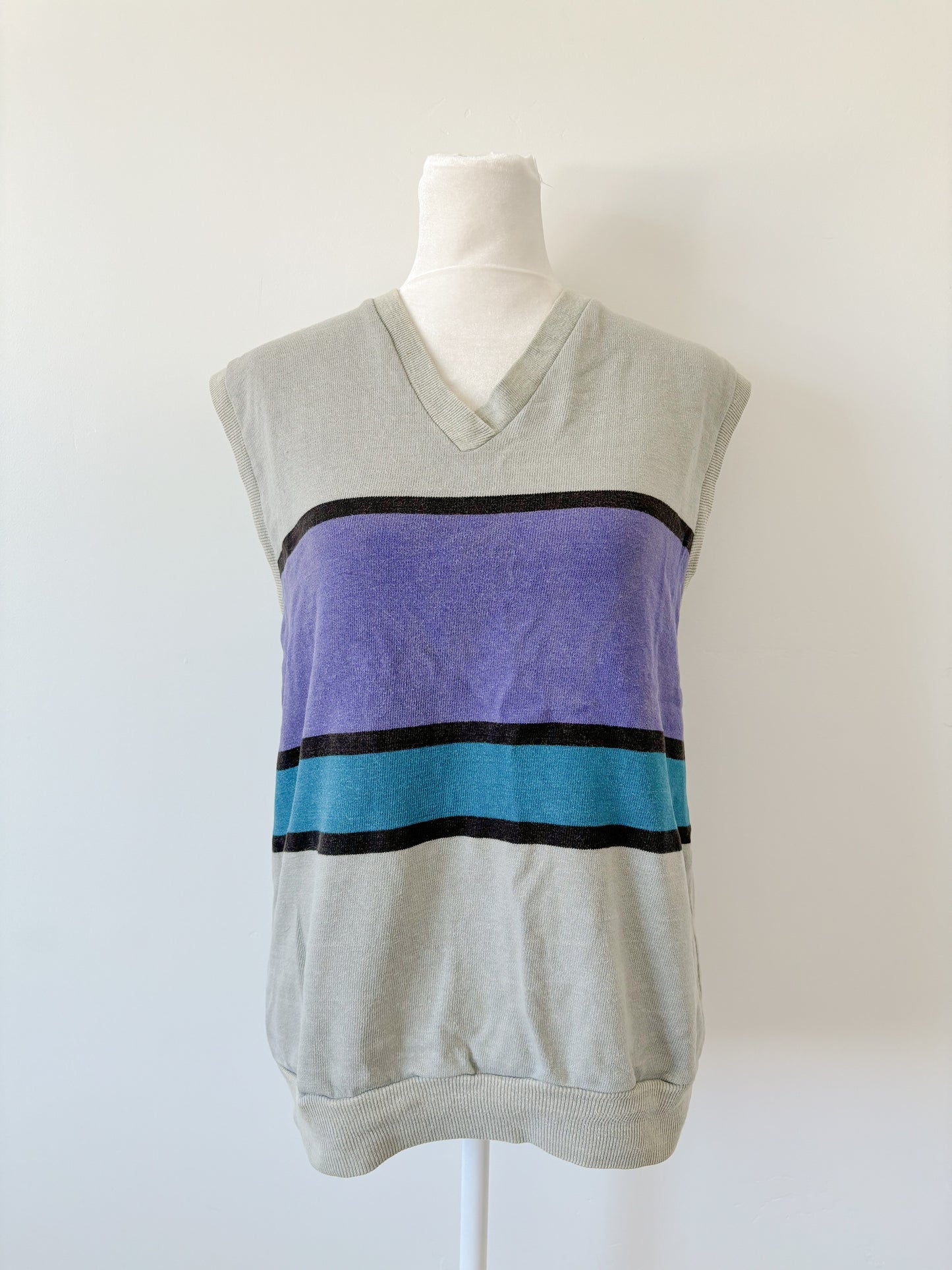 Gray & purple stripe sweater vest-M