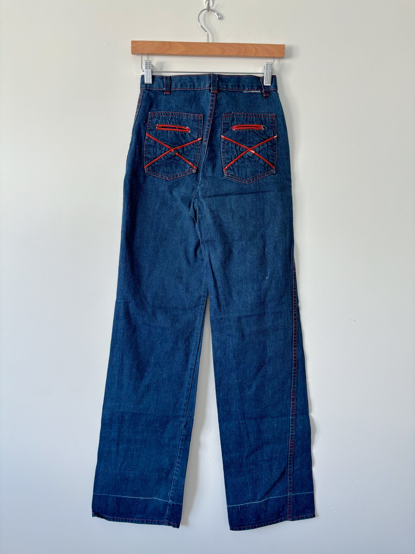 Blue red stitch jeans-S