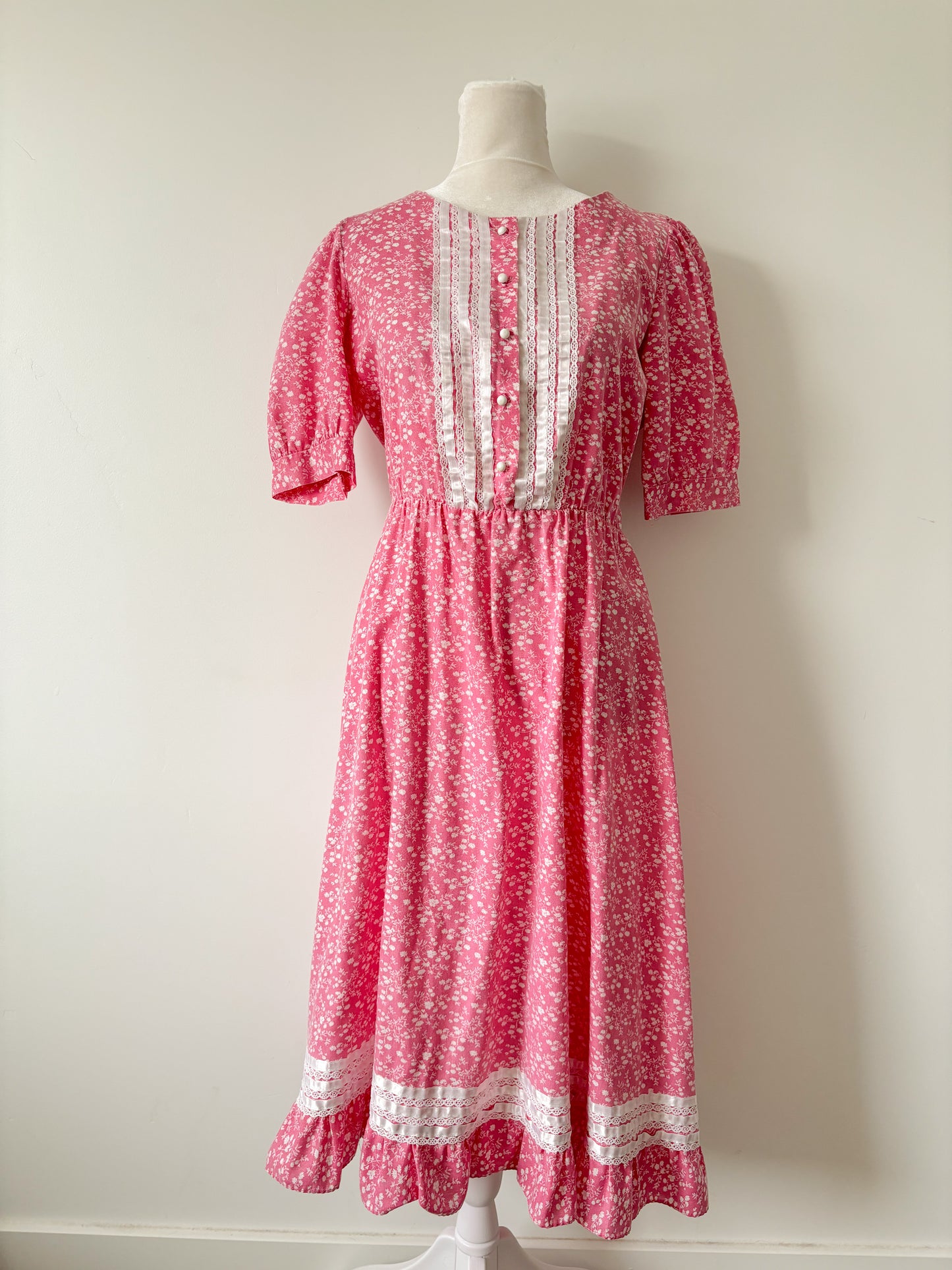 Pink floral dress-M