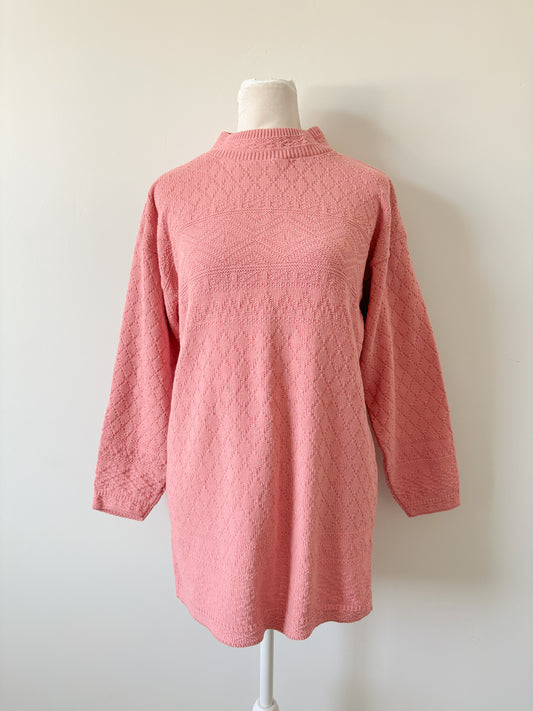 Pink sweater-Small