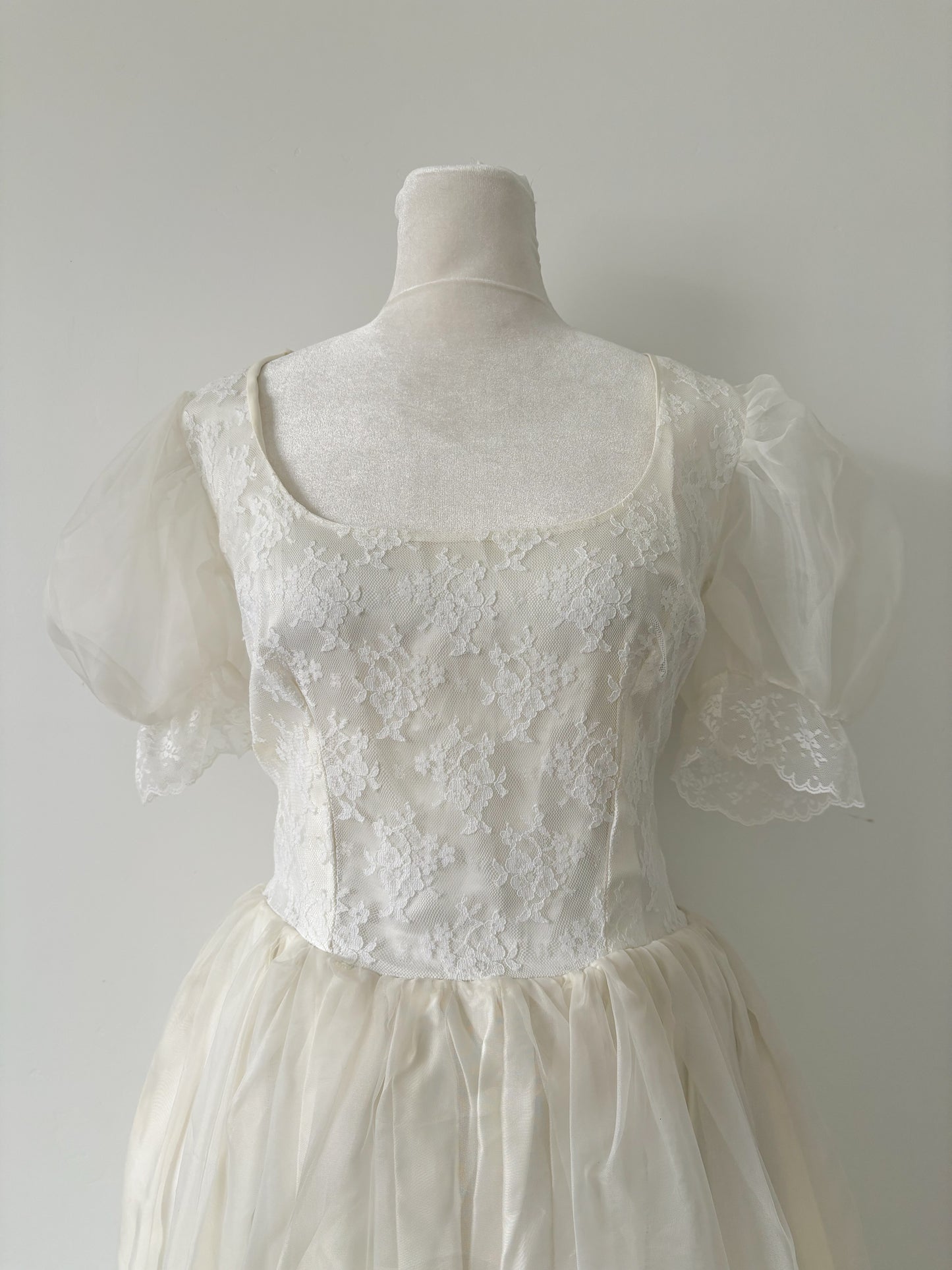 Lace top wedding dress-S