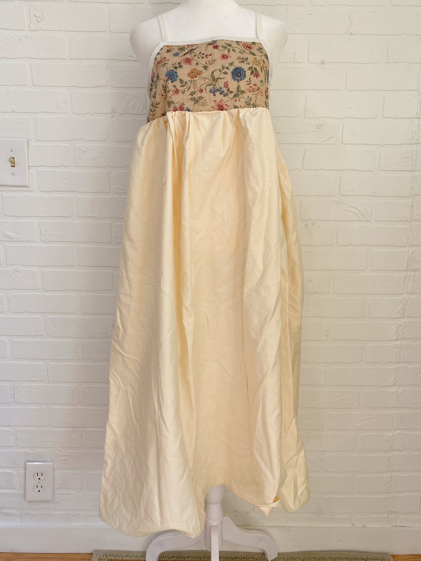 Handmade cream floral dress-S