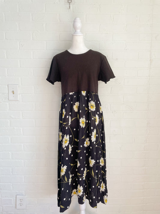 Basic editions black floral waffle knit dress-M