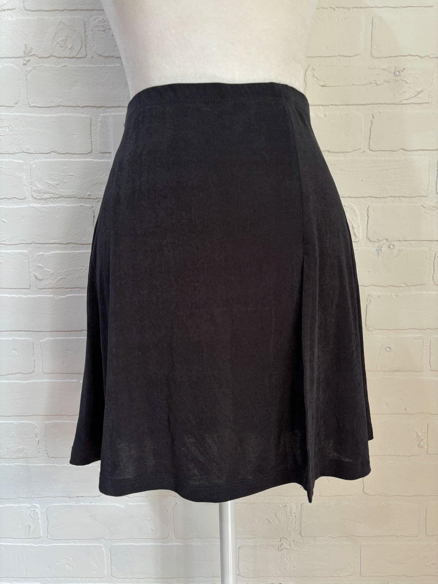 Black skirt-S