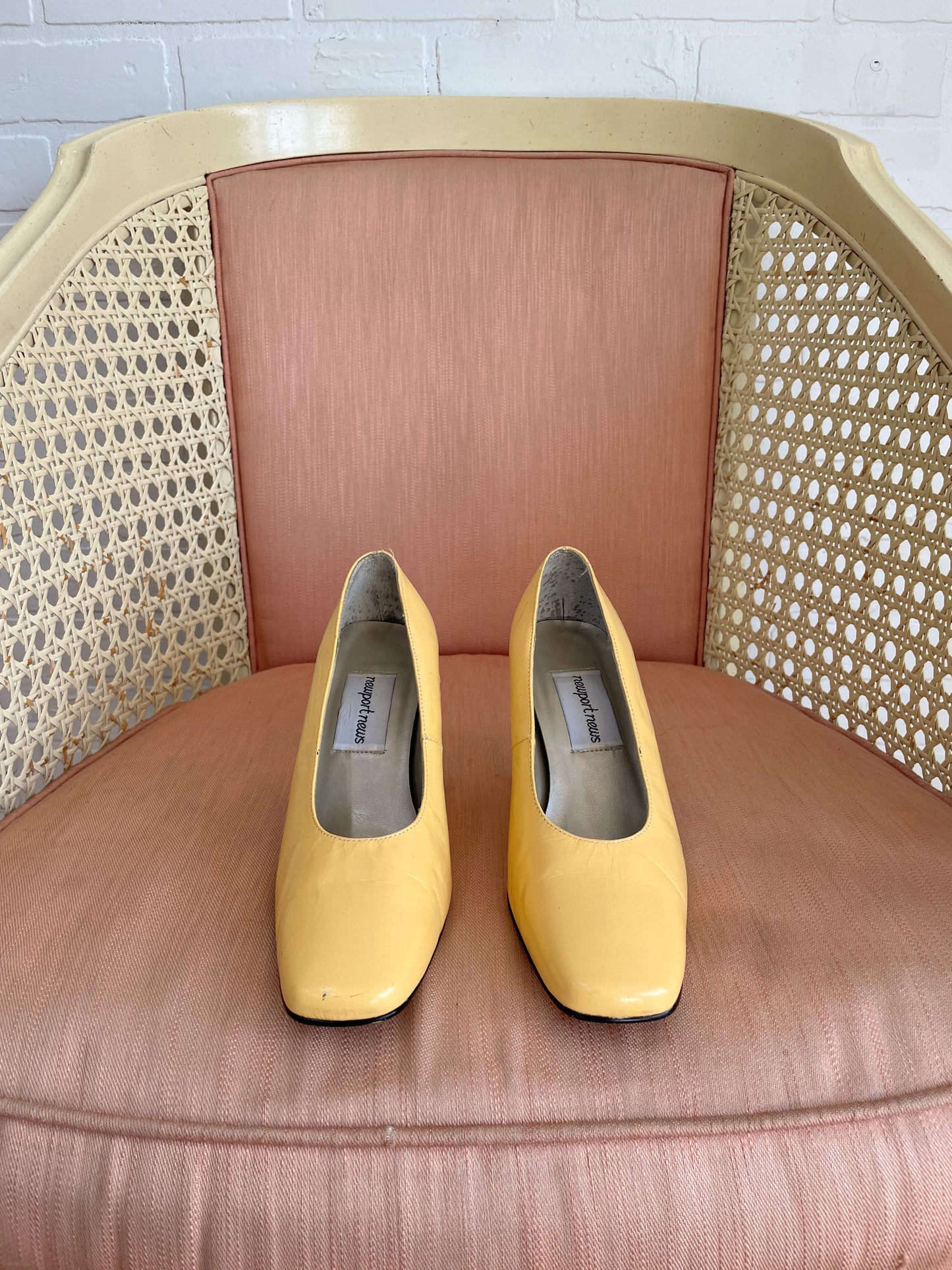 Vintage yellow heels